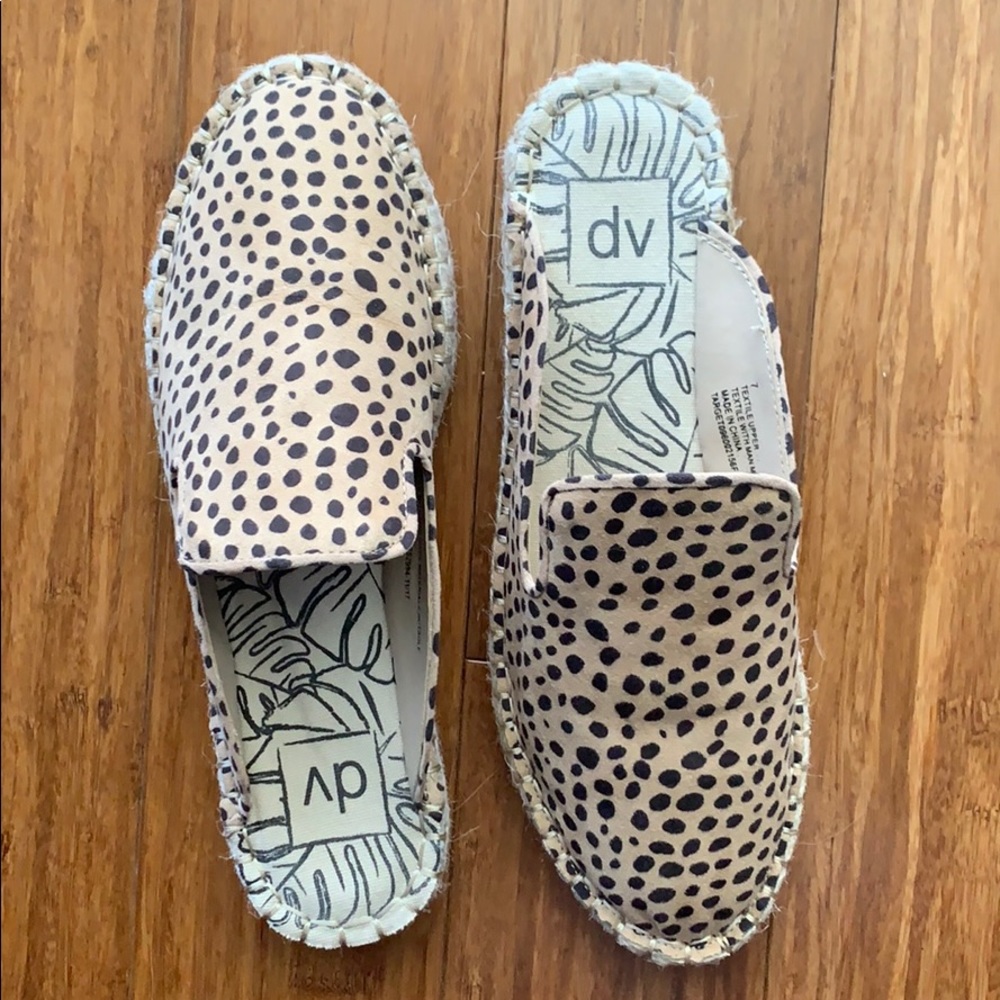 Dolce Vita leopard espadrille mules